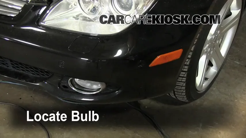 2006 Mercedes-Benz CLS500 5.0L V8 Lights Fog Light (replace bulb)
